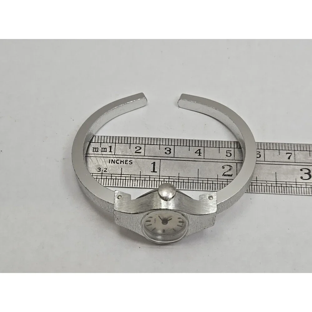 Vintage Timex Womens Textured Aluminum Manual Wind Silver Watch Cuff Unique